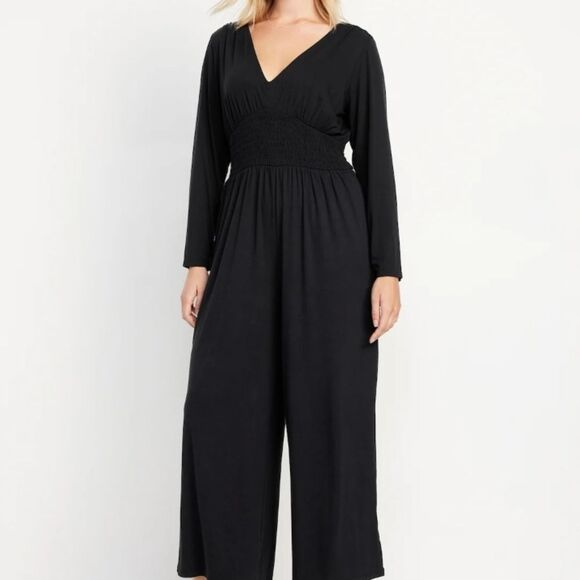 Elegant Large Black Jumpsuit Old Navy Waist-Defined V-Neck Womens Stretchy - Picture 1 of 12